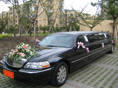 足不出户轻松搞定婚庆租车 宜昌24小时租车预定服务让婚礼更省心